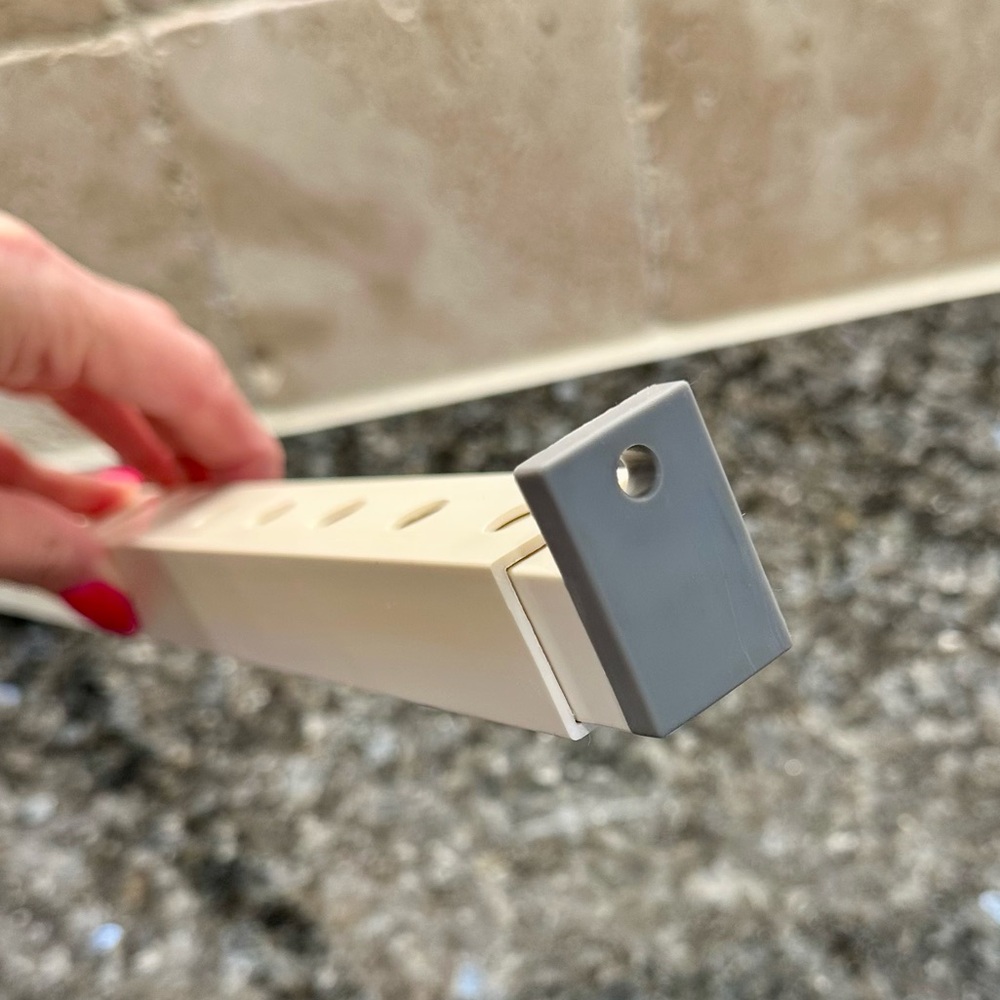 Window Security Lock Bar - Lock-it Block-it - Picture 5 of 9